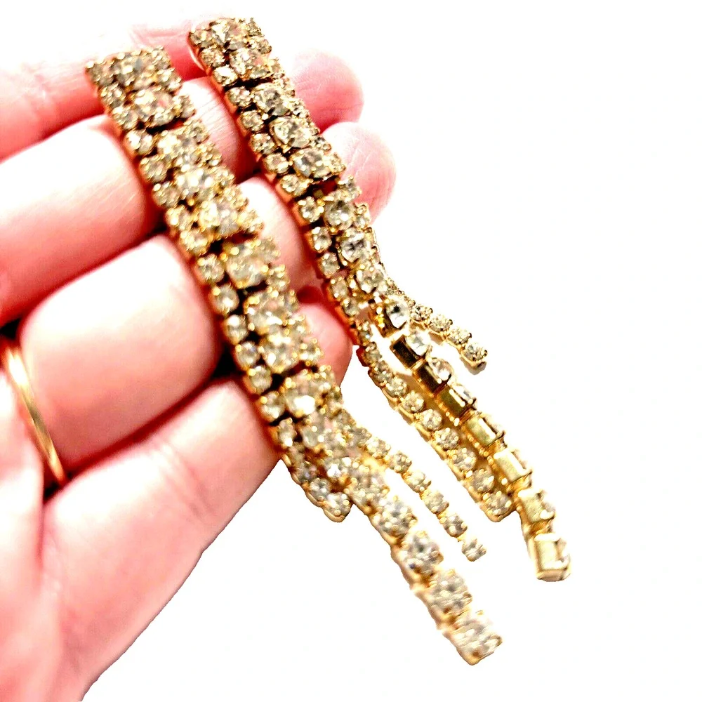 Pierced Earrings Dripping White Rhinestones Goldtone Hollywood Glam Runway Chic